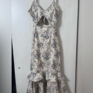 V.Chapman size: 2 color: Blue Bouquet style:LUNA